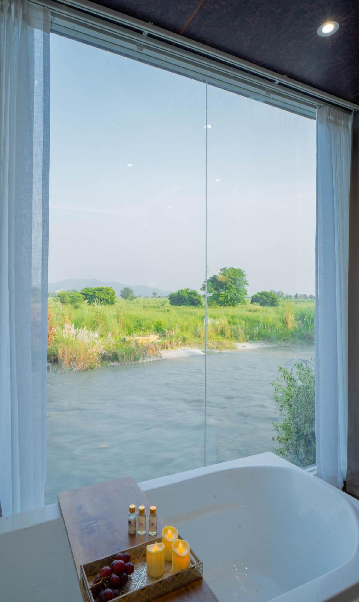 The Ganges Riverside Escape With A Private Ghat Haridwār Eksteriør bilde