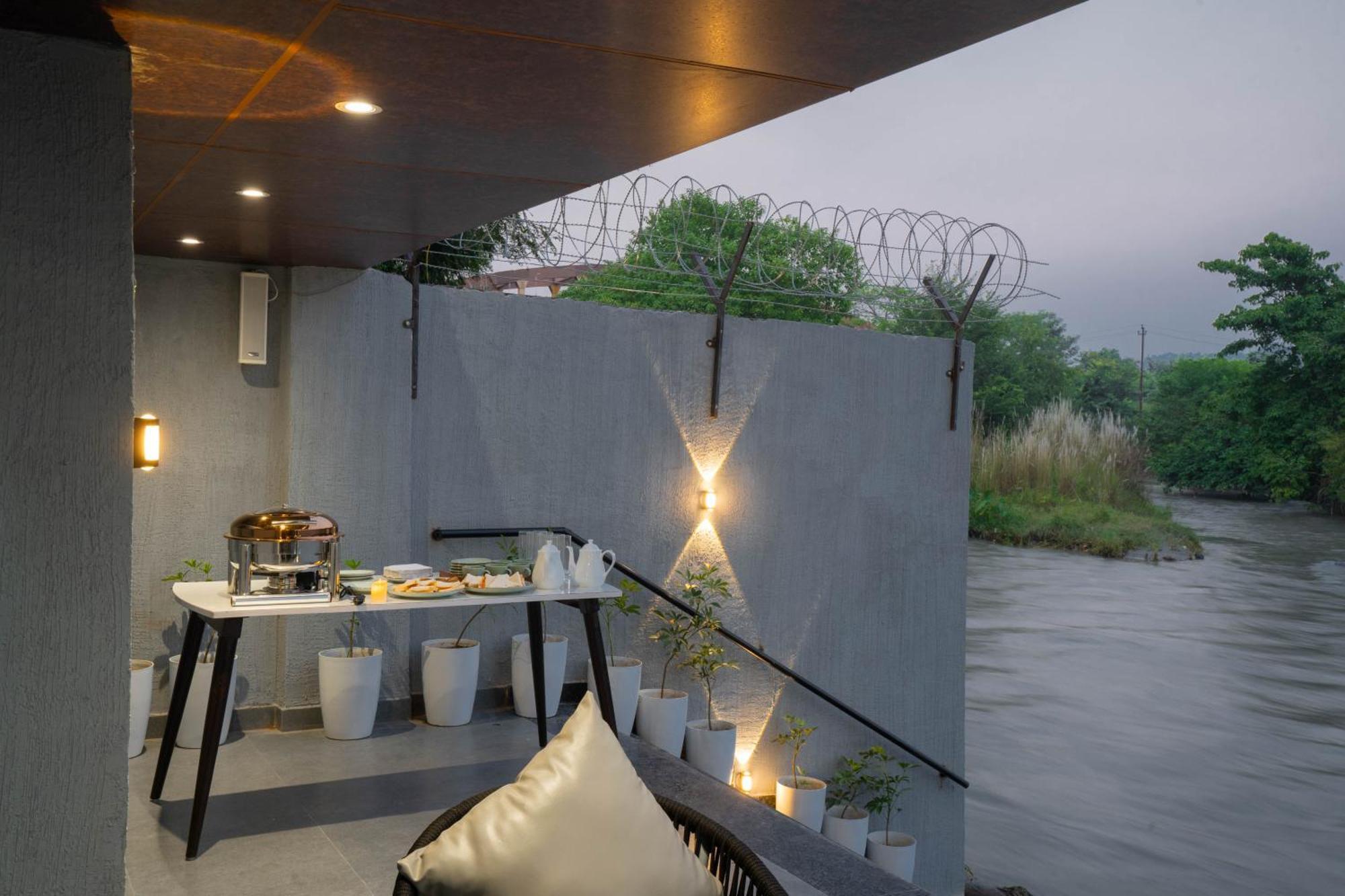 The Ganges Riverside Escape With A Private Ghat Haridwār Eksteriør bilde