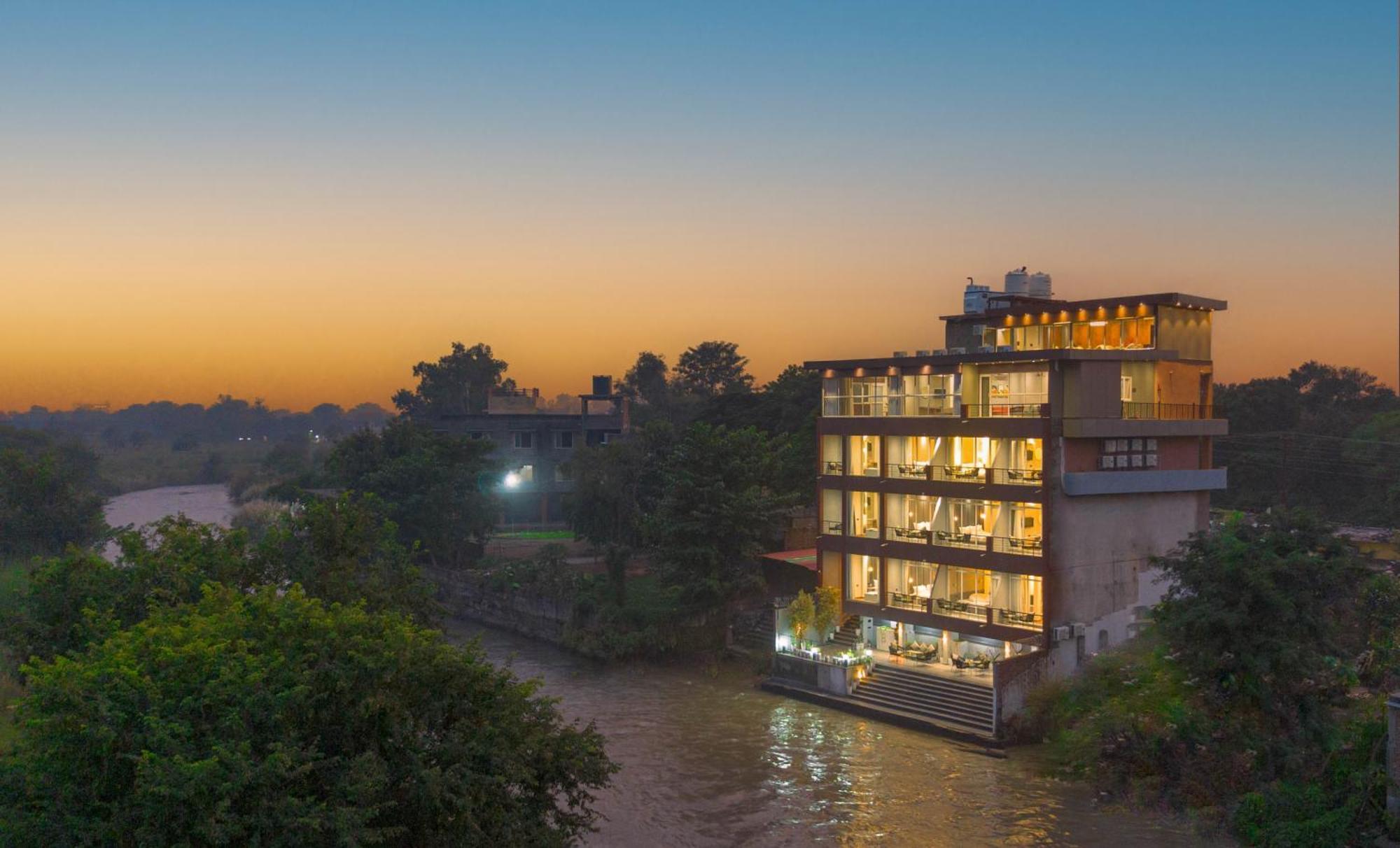 The Ganges Riverside Escape With A Private Ghat Haridwār Eksteriør bilde